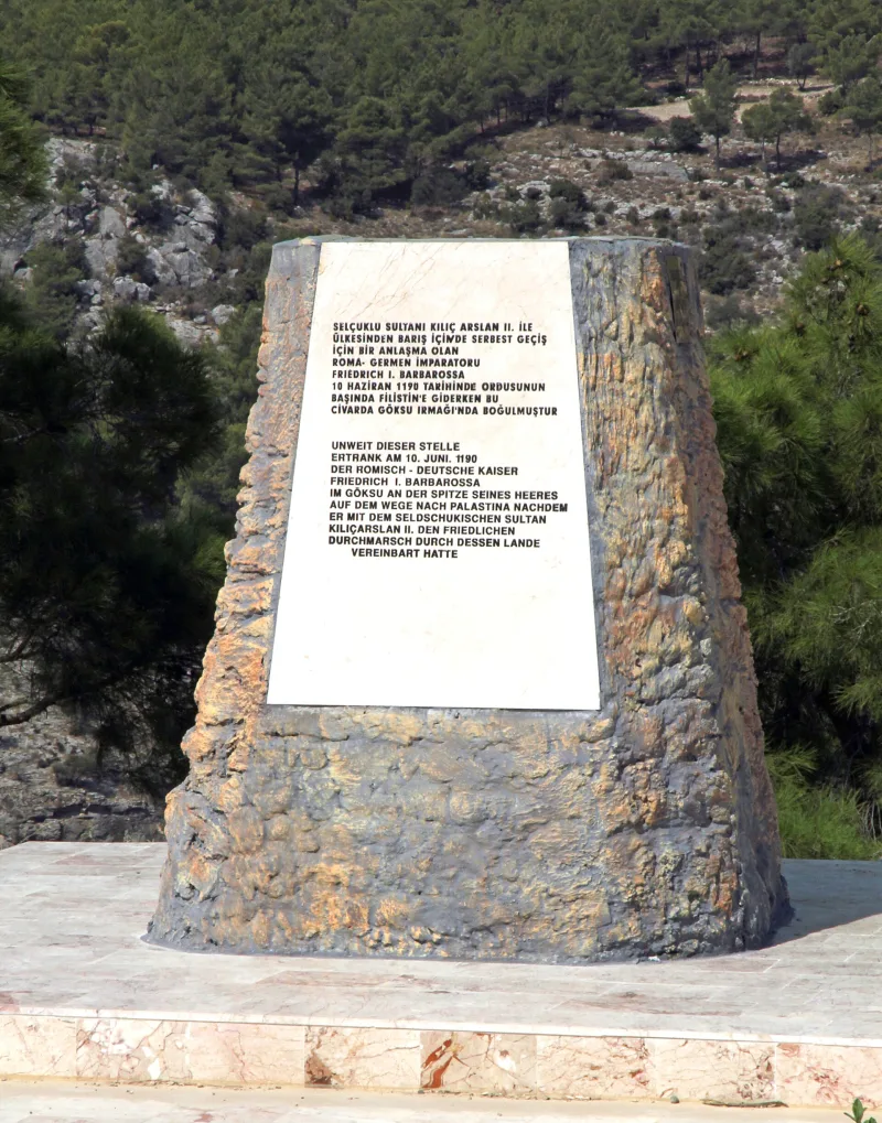 Das Friedrich-Barbarossa-Denkmal bei Silifke – Geschichte und Anfahrt