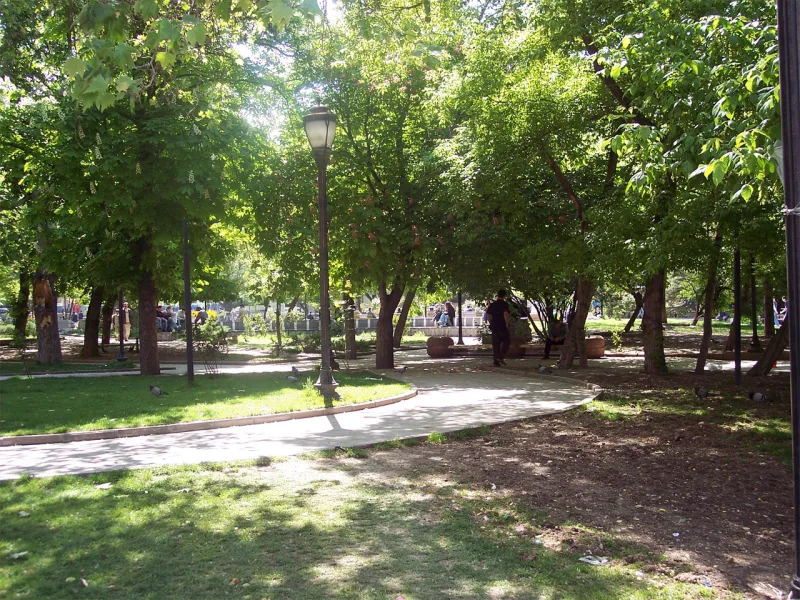 Güvenpark в Kızılay — монумент Безопасности и сердце Ankara