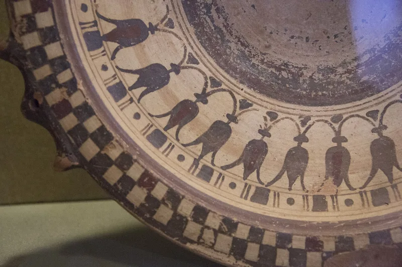Das Milas-Museum – Milas Müzesi: Karien in einem Saal