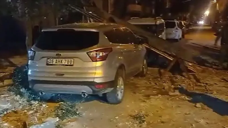 Silná bouře negativně ovlivnila život v Manise