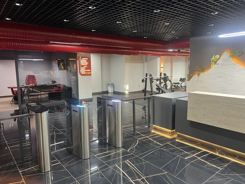 Black Bull Pro GYM — Спортзал в Аланье: Онлайн-заказ, цены и отзывы