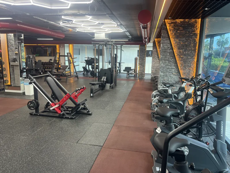 Black Bull Pro GYM — Спортзал в Аланье: Онлайн-заказ, цены и отзывы